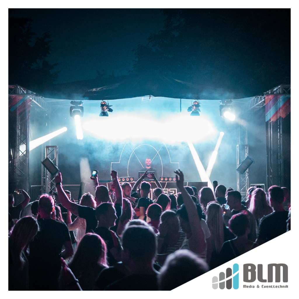 DJ Stars auf dem elektronischen Open Air in Höxter, Veranstaltungstechnik von BLM Media