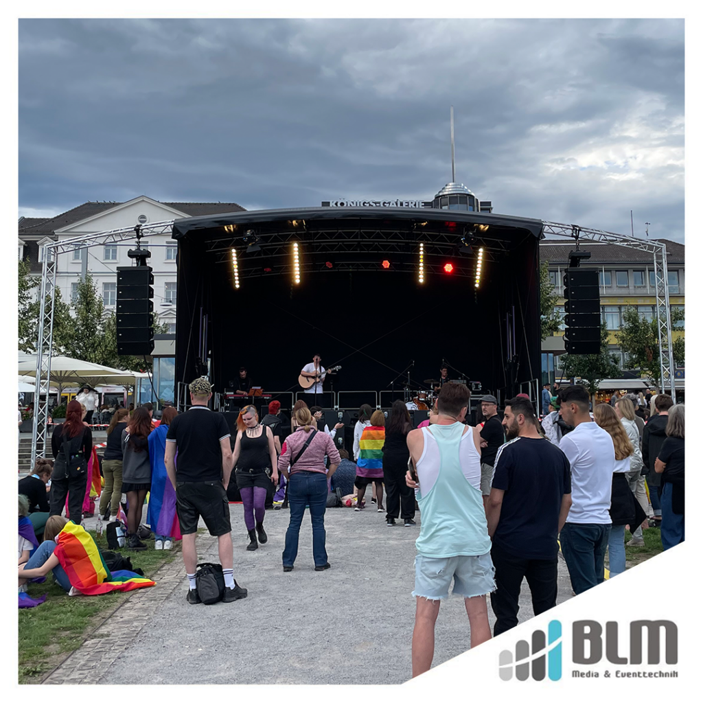 CSD-Kassel-auf-dem-Friedrichplatz-15, Veranstaltungstechnik von BLM Media