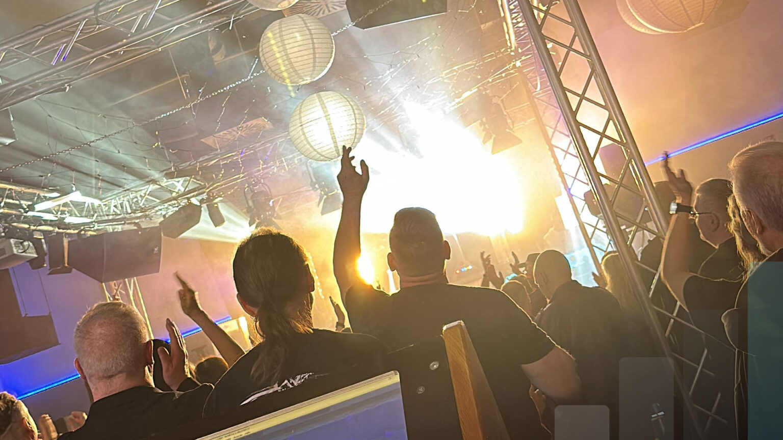 Eisfabrik Konzert im Dejavu, Veranstaltungstechnik von BLM Media