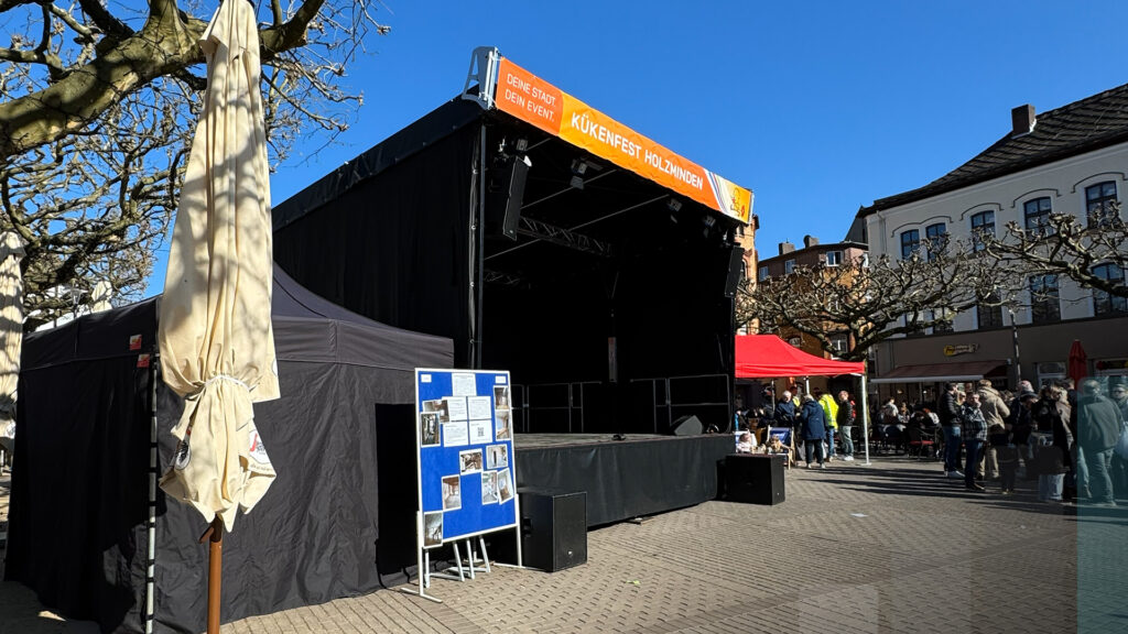 Bühne des Kükenfest 2025, Veranstaltungstechnik von BLM Media