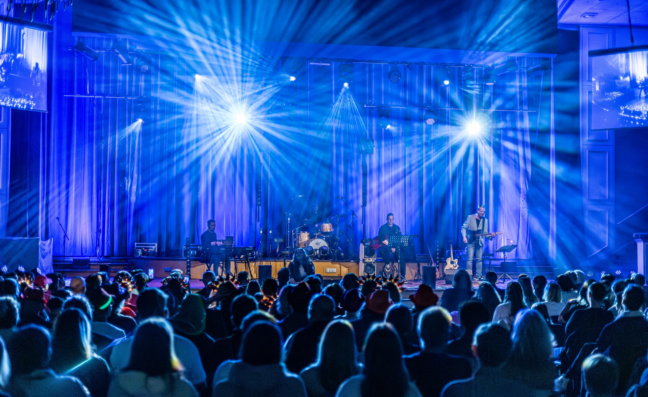 Lichttechnik: Moving Heads beim Konzert Vocal Hero 2026